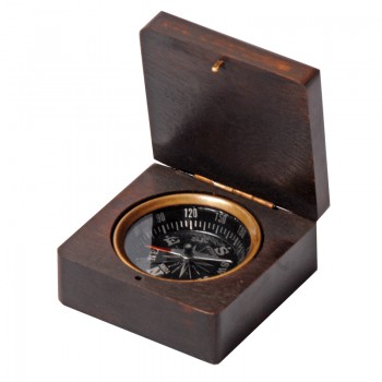 Компас "Беллинсгаузен"